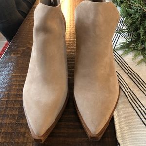 Vince Camuto Gigietta Bootie